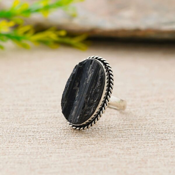 Exquisite Tourmaline Gemstone Adjustable Ring