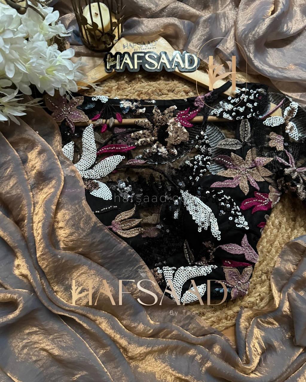 Women's Luxurious Shimmering Grey Organza Saree with Intricately Embroidered Blouse - Perfect for Festive & Evening Wear Handcrafted Decor Item for Home Decor – Sigma HandiCraft